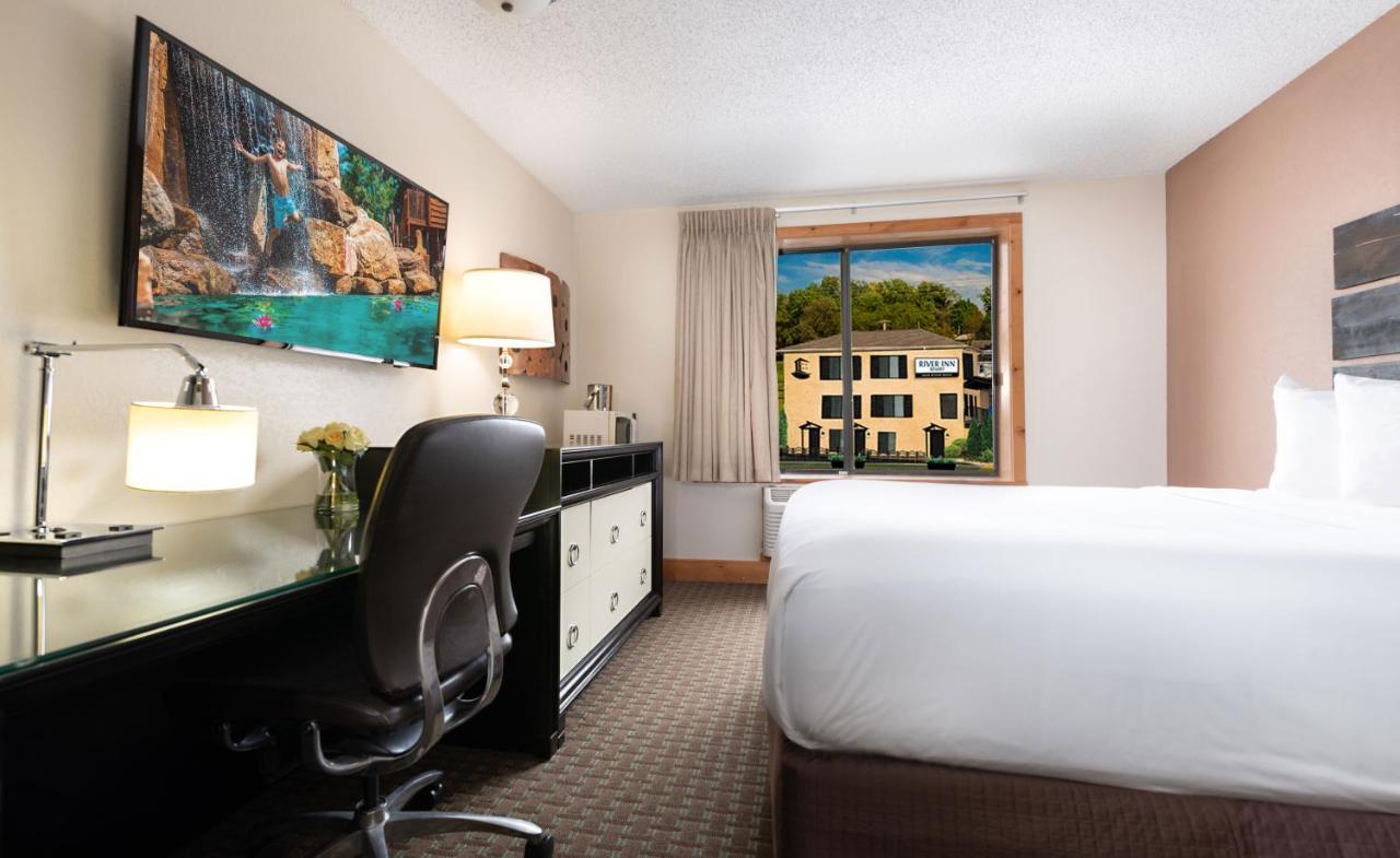 The Vue Boutique & Boathouse Hotel