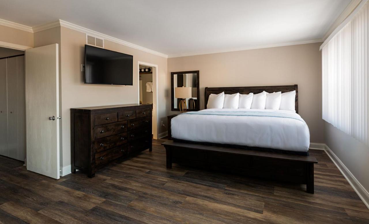 The Vue Boutique & Boathouse Hotel