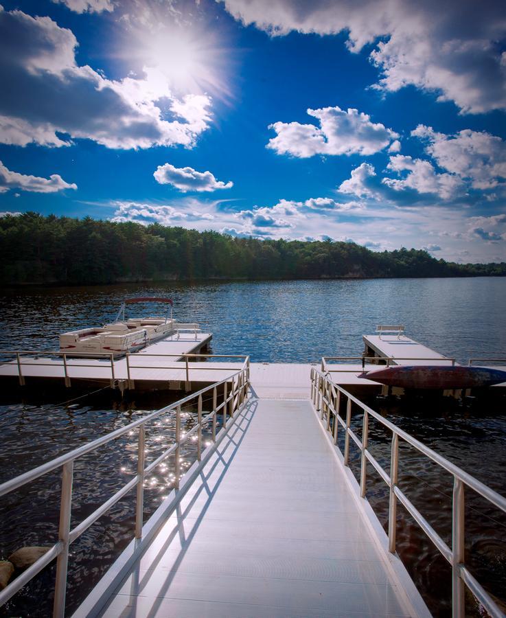 The Vue Boutique & Boathouse Hotel 3*