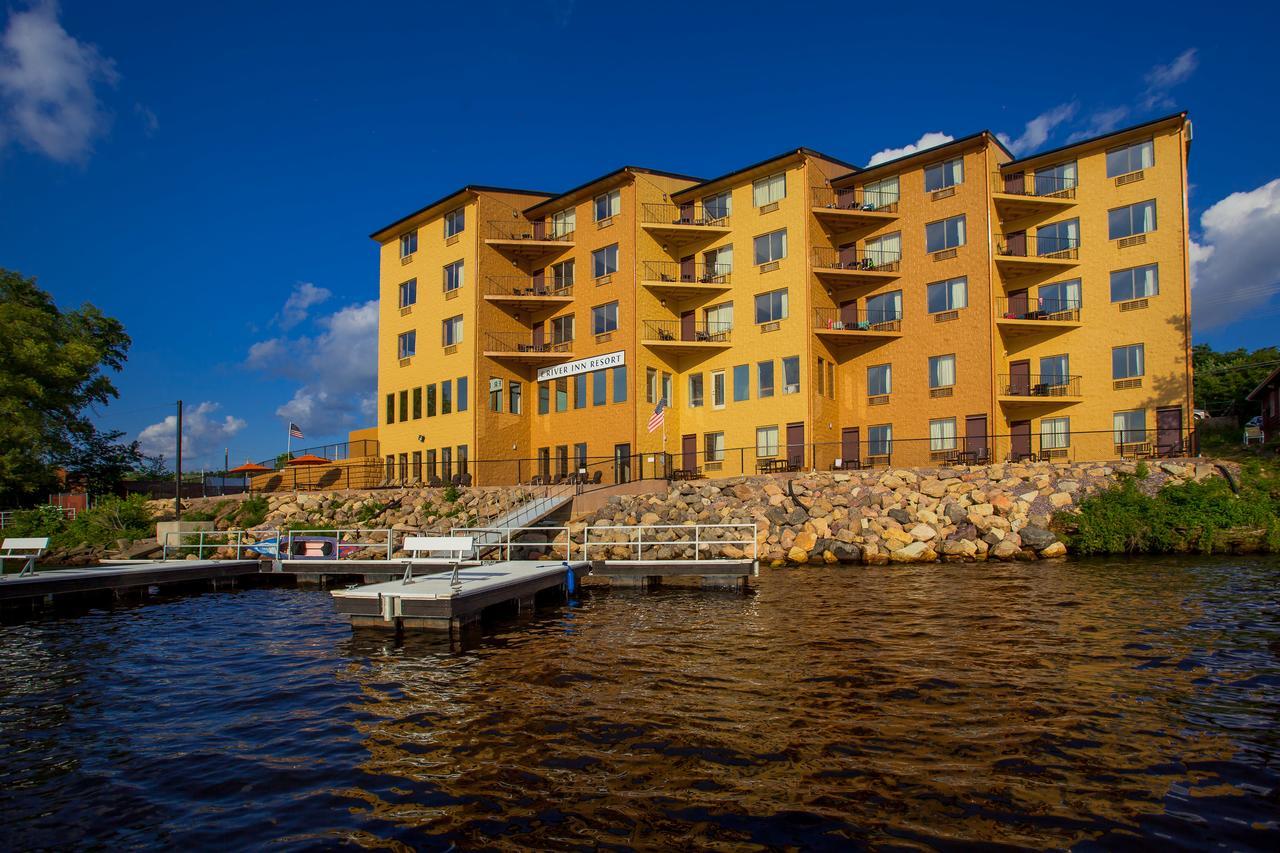 Hotel The Vue Boutique & Boathouse 3*